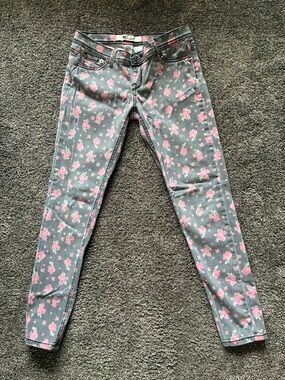 Wet Seal Grey Skinny Jeans with Pink Floral Print